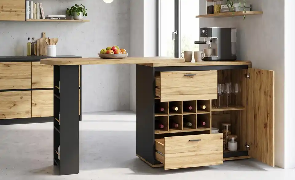 Bartisch, in Wohnsituation