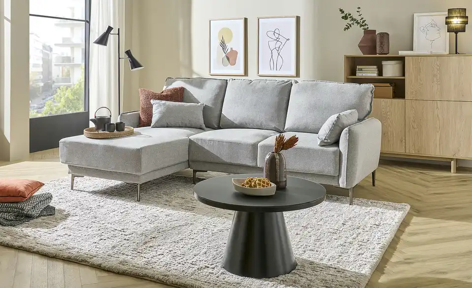 Ecksofa, in Wohnsituation