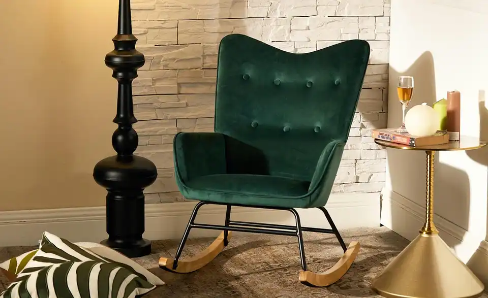 Schaukelstuhl, in Wohnsituation