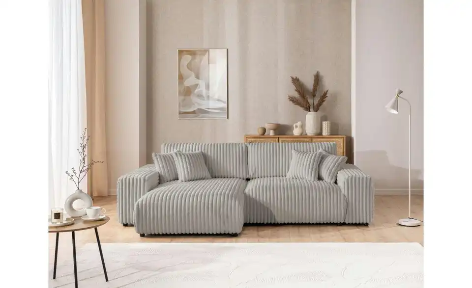 Ecksofa, in Wohnsituation