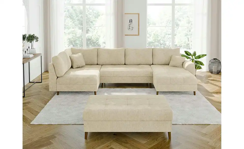 Wohnlandschaft mit Hocker, in Wohnsituation