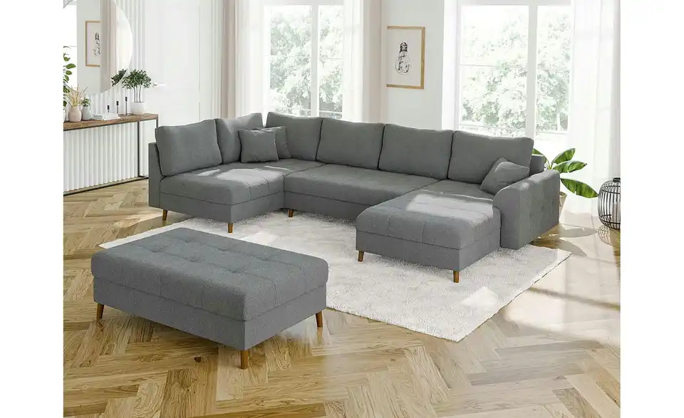 Wohnlandschaft mit Hocker, in Wohnsituation