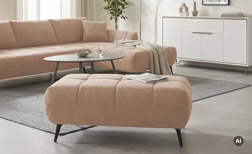 Hocker Carly, in Wohnsituation