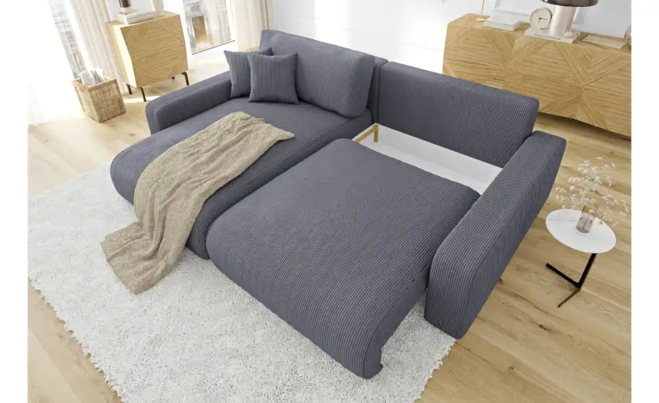 Ecksofa, in Wohnsituation