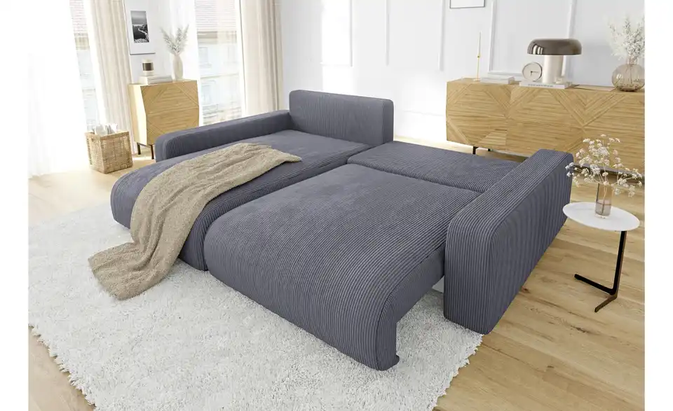 Ecksofa, in Wohnsituation