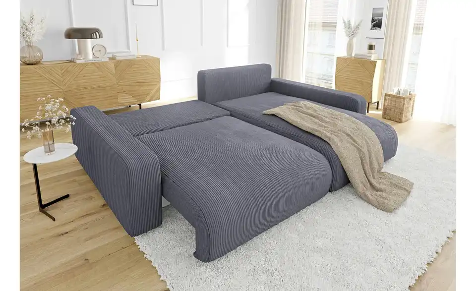 Ecksofa, in Wohnsituation