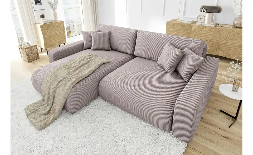 Ecksofa, in Wohnsituation