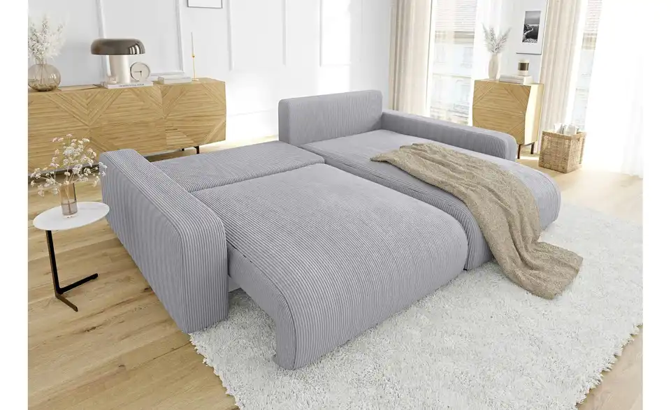 Ecksofa, in Wohnsituation