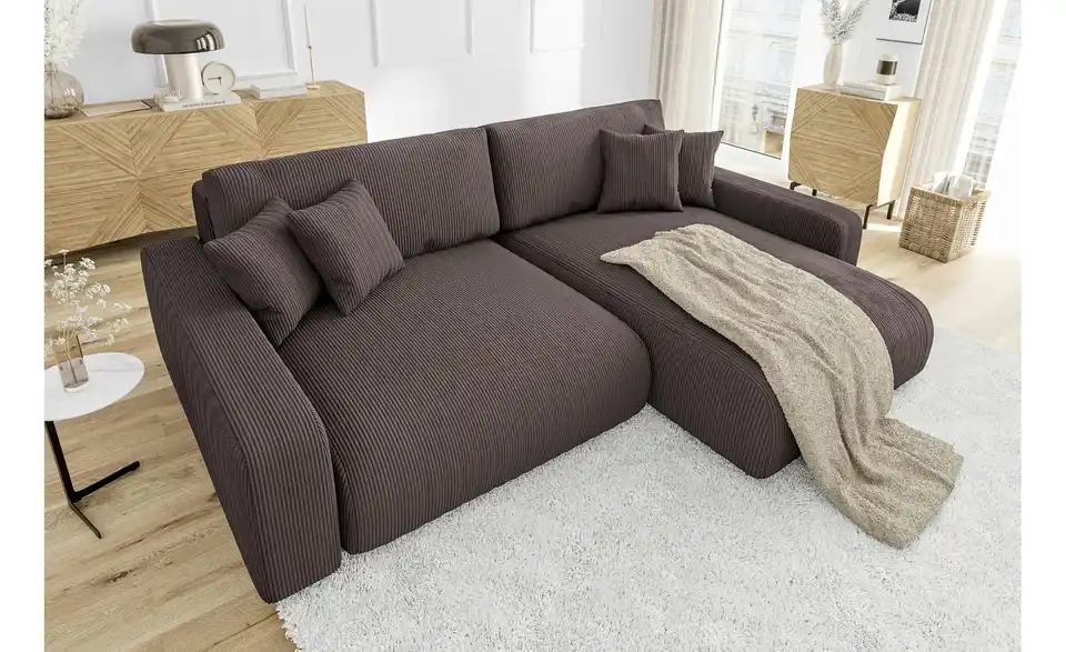 Ecksofa, in Wohnsituation